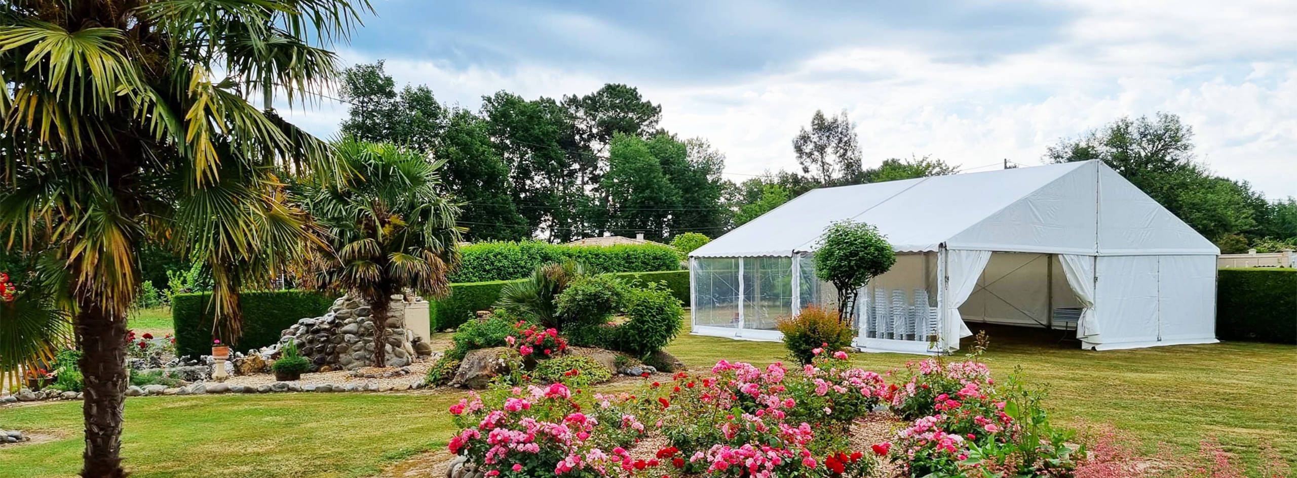 location de table, de chaises et mobilier pour mariage et réceptions à Périgueux Dordogne